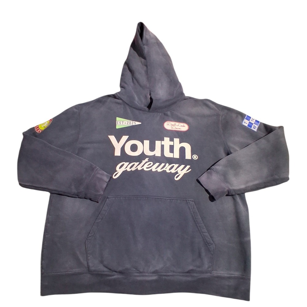 Made Gateway Church Youth Revival Chunky‎ Heavy Mens size 2X Grungecore Hoodie